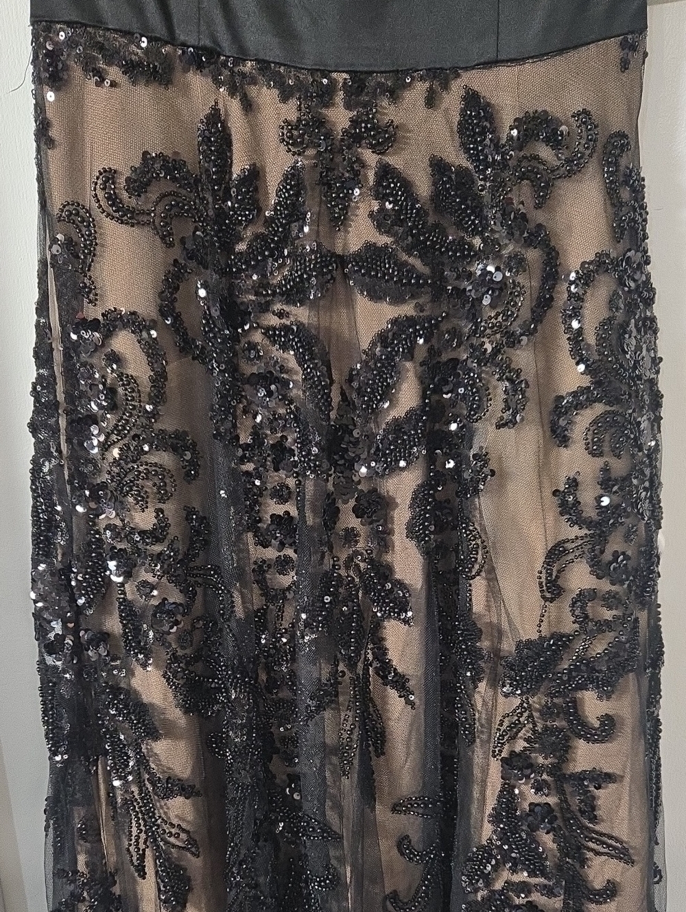 Drese The Population $748 Sequined Dress - Picture 2 of 6